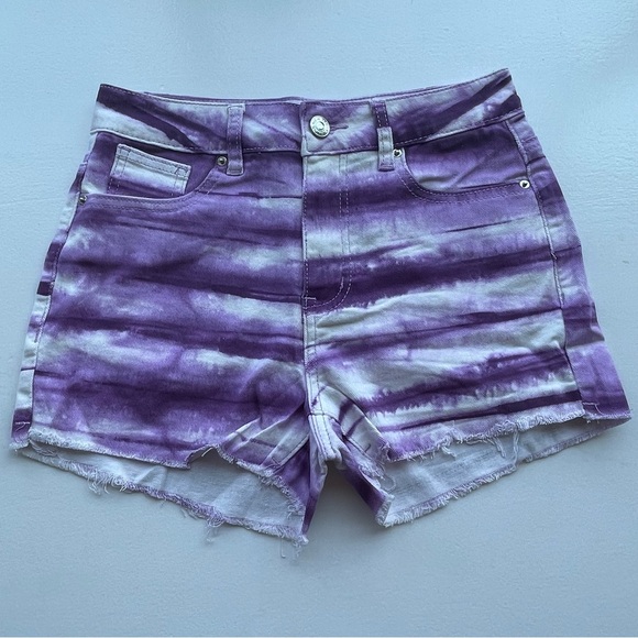 Purple & white tie dye raw hem high waist jean shorts - Picture 3 of 11